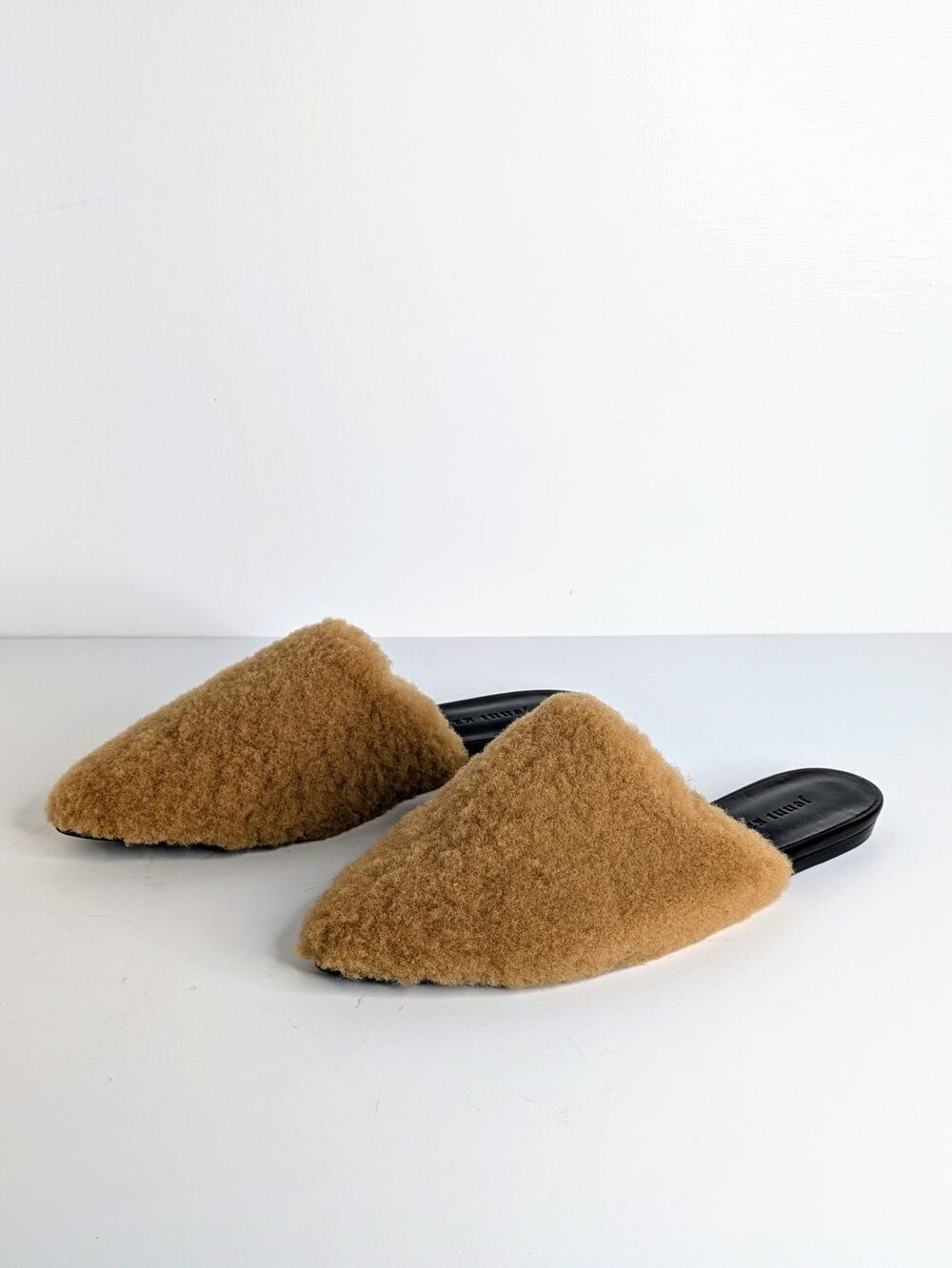 Jenni Kayne Shearling Mule 38 Cognac Tan Pointy Toe Flat Slip On NWOT Dustbag